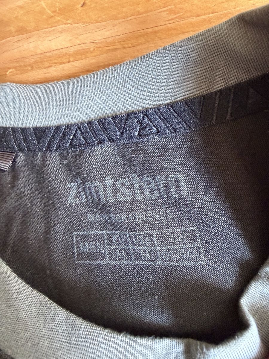 Leibchen & Hosen: 2x Bikeshirt Zimtstern Gr.M – Gebraucht aus Luzern von atlantis24 2