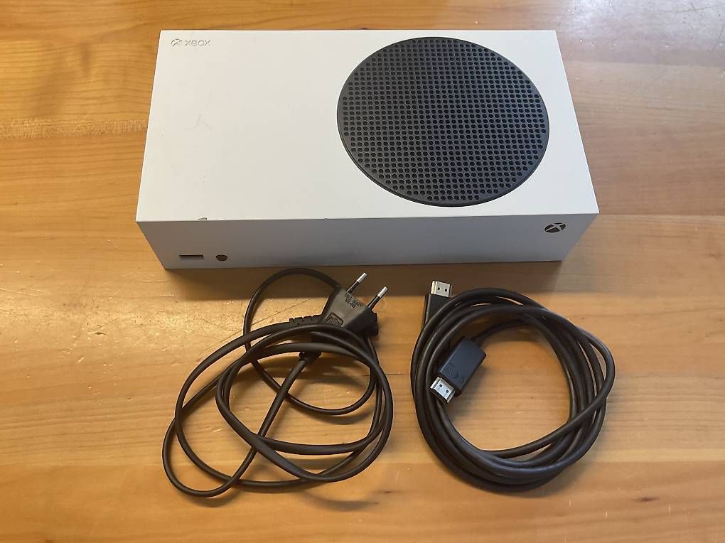 Microsoft Console: XBOX series S, 512 GB SSD – Usato da Schaffhausen venduto da Josh01 2
