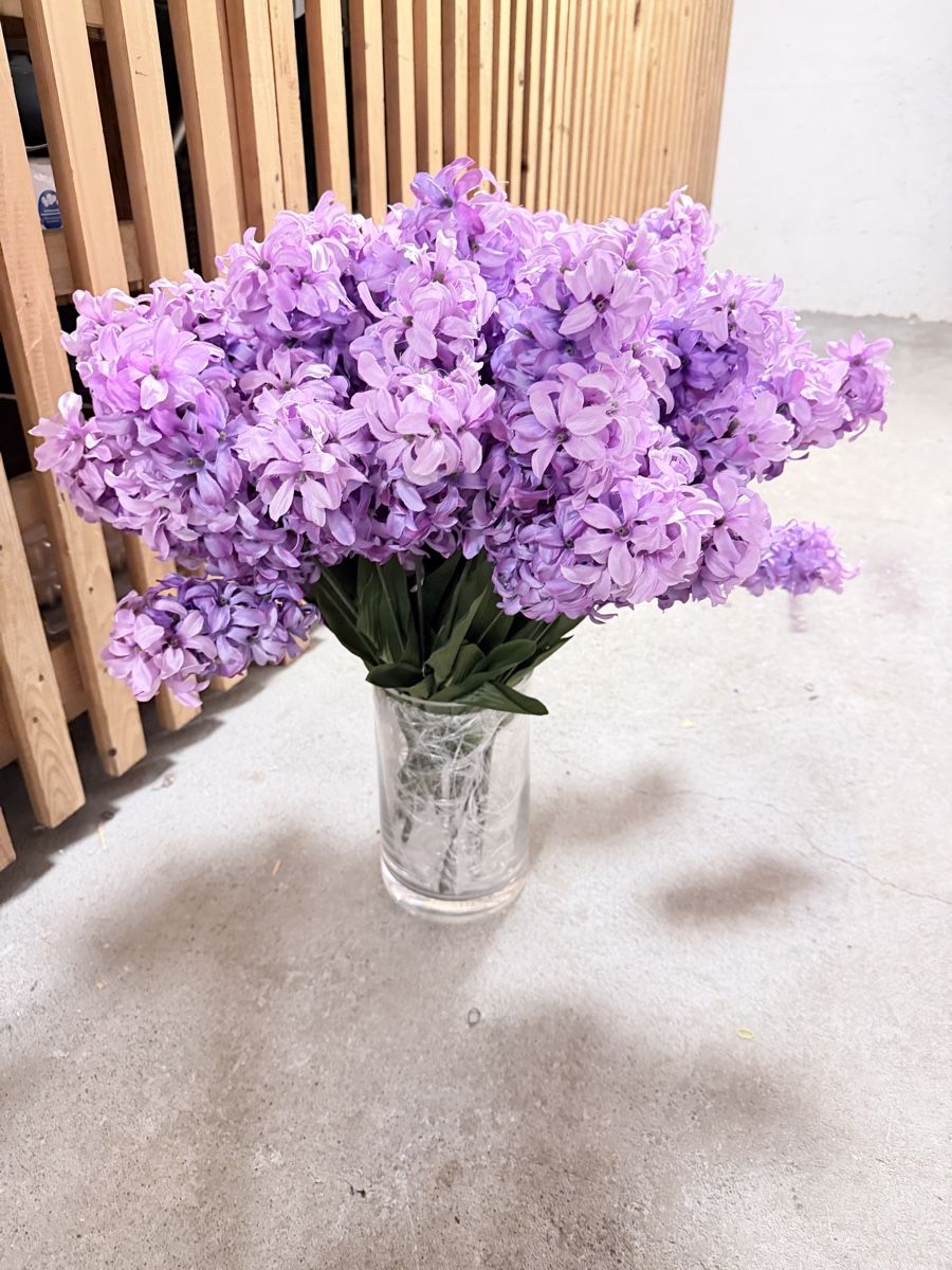 Toutes les décorations: Plastik Blumen – D'occasion à Kilchberg ZH par Arman16