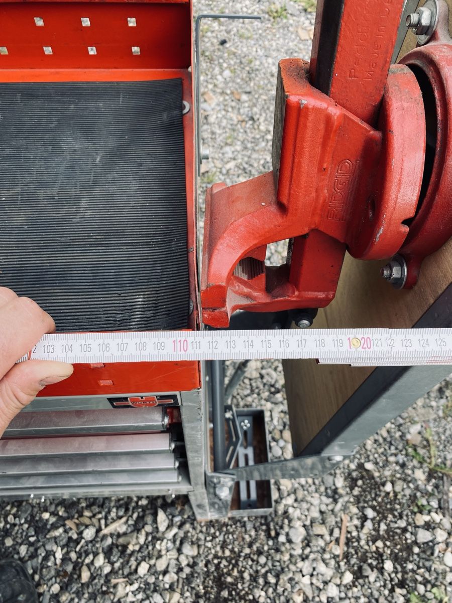 Würth Tutti gli attrezzi: Atelier pour bus : Établi Wurth robuste avec étau intégré – Usato da La Roche FR venduto da Pouchta_yqk9 6