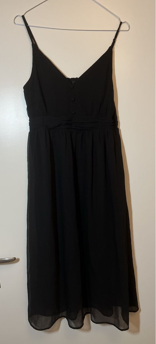 Vero Moda Kleider: Trägerkleid schwarz grösse S Vero Moda – Neu (gemäss Beschreibung) aus Dättwil AG von ele_g6vl