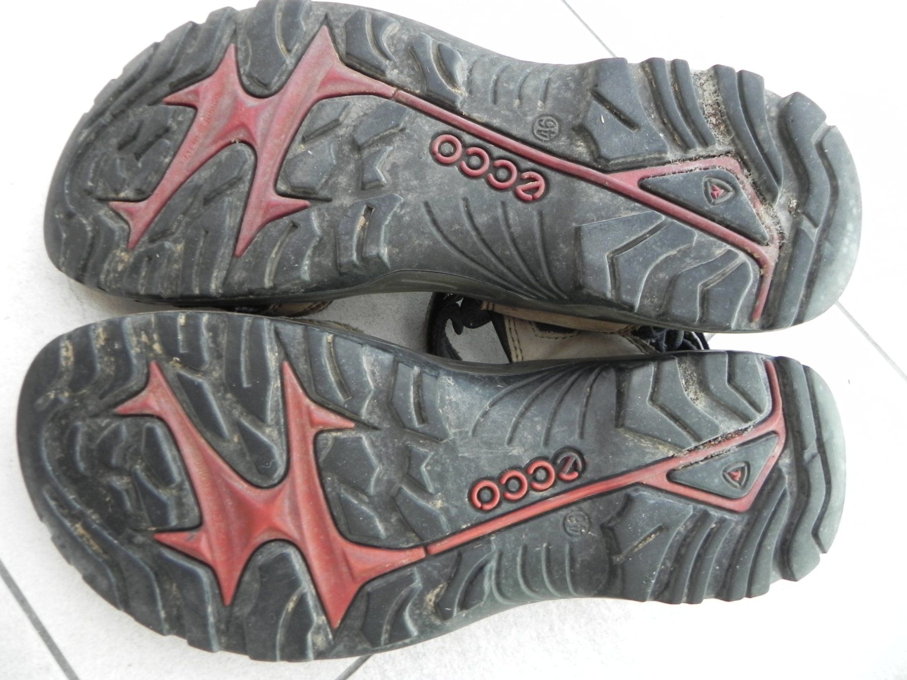 Ecco Scarpe da uomo: Sandalen Ecco Herren Grösse 46 – Usato da Stallikon venduto da pcerny16 5