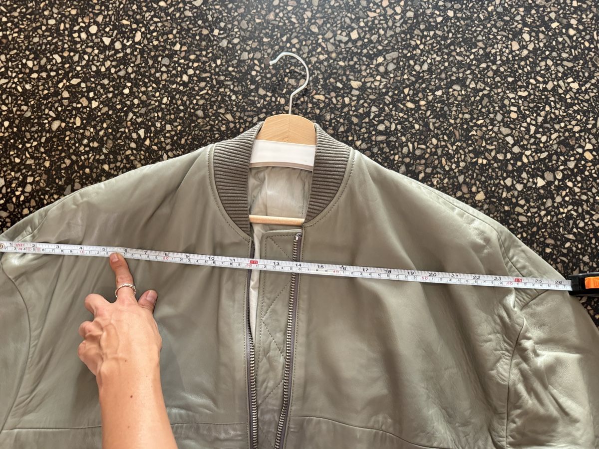 Zara Giacche: New zara real leather bomber jacket oversized small - medium – Nuovo (secondo la descrizione) da Zürich venduto da gva_r9gs 4