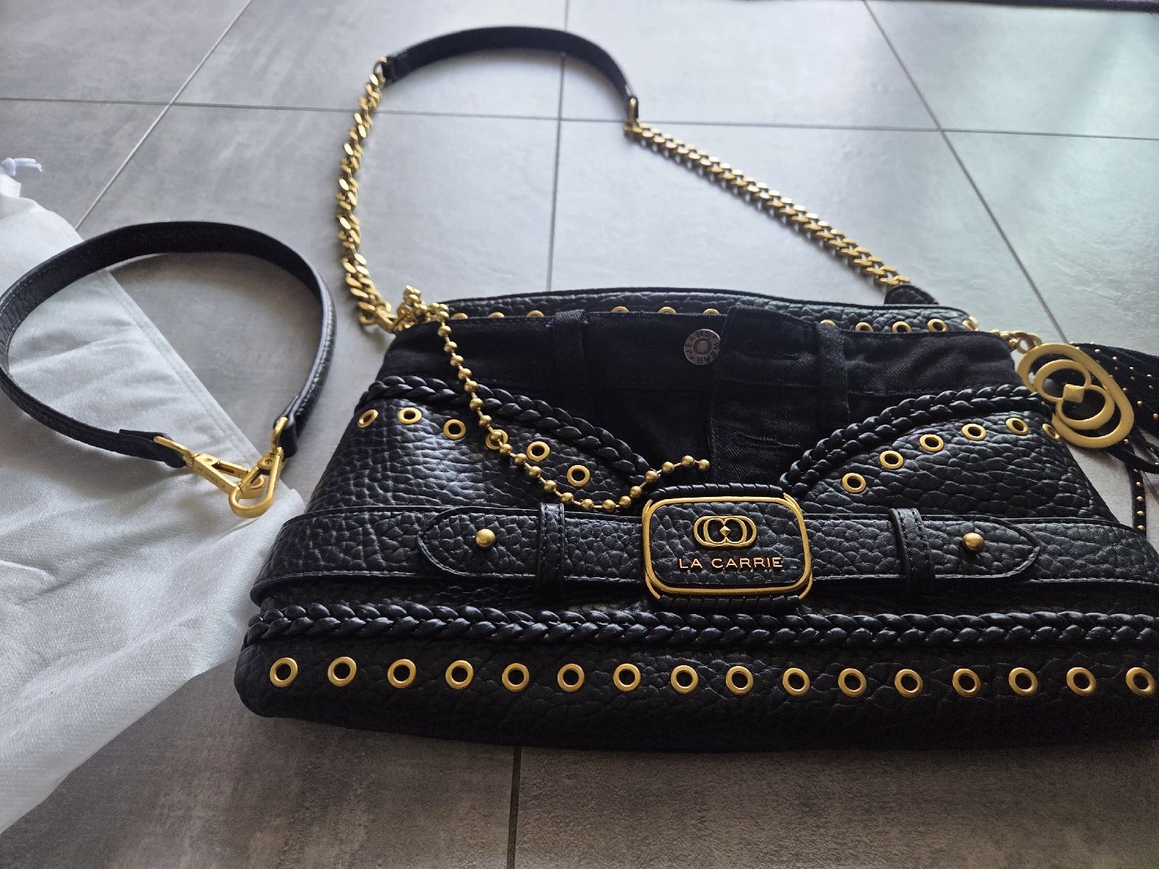 Borse da donna: neu! original La Carrie bag – Nuovo (secondo la descrizione) da bellinzona venduto da zeus6535 2