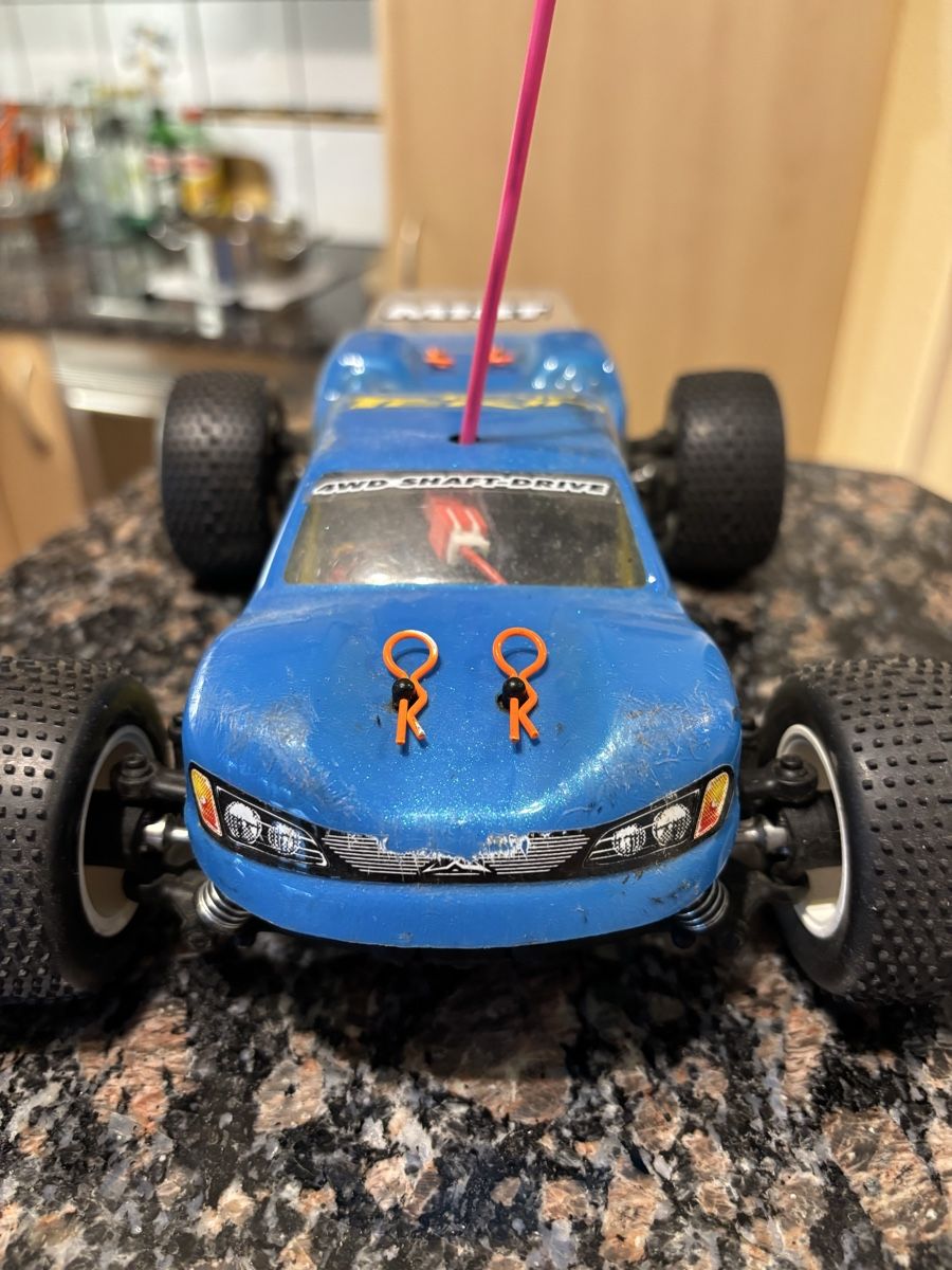 XRay Modellismo RC: RC Rennauto X Ray elektro – Usato da Ballwil venduto da Buggy20 9