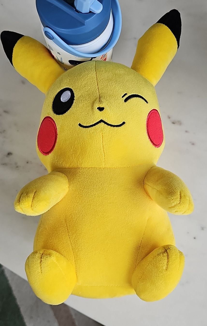 Pokémon Giocattoli: Peluche Pikachu neuve – Nuovo (secondo la descrizione) da Forel (Lavaux) venduto da Clelia94