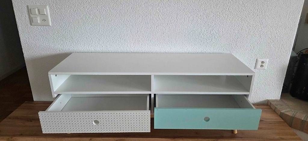 Mobili TV: TV Möbel – Usato da Schöfflisdorf venduto da cri_8gn5