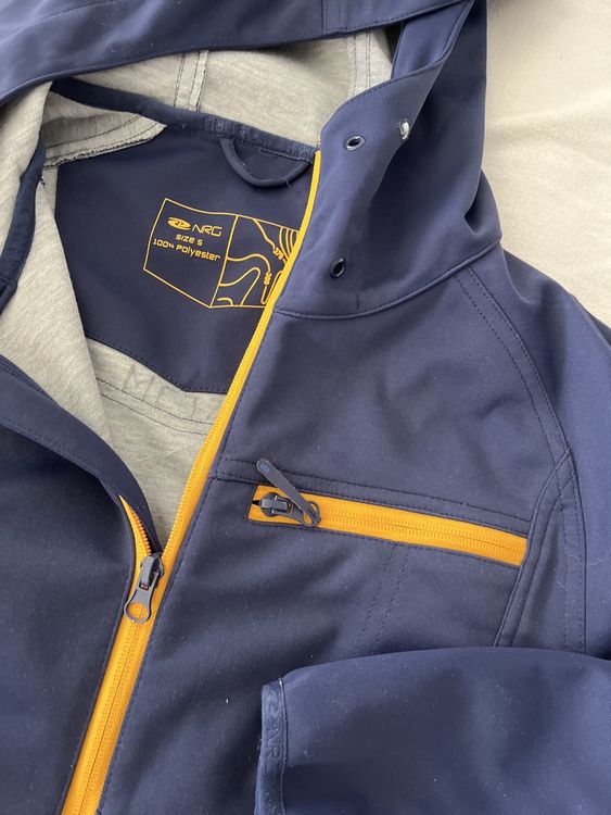 Vestes: NRG Softshell Jacke, Gr. S – D'occasion à Diepoldsau par Sonne14 1