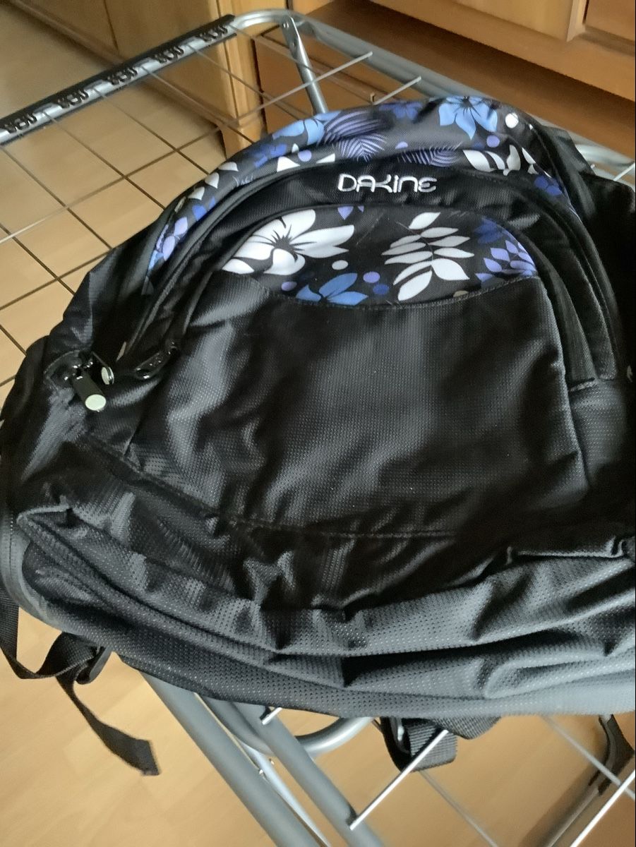Dakine Zaini: Dakine Rucksack – Nuovo (secondo la descrizione) da Rüdlingen venduto da sunneblueme54 1