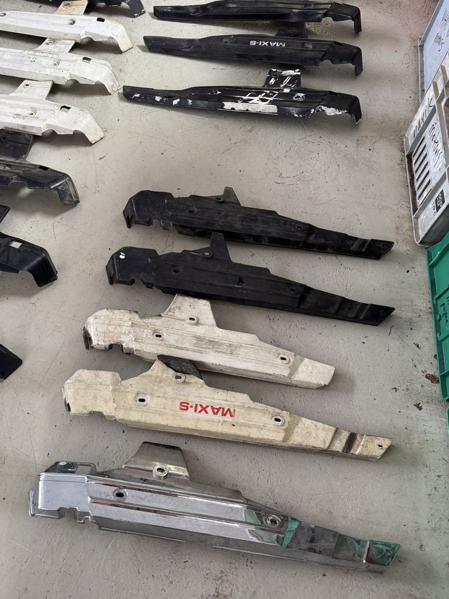 Puch Parti ricambio per ciclomotori: 17x PUCH MAXI S S2A Seitenschutz - cache latéral – Usato da Courtételle venduto da claude41 7