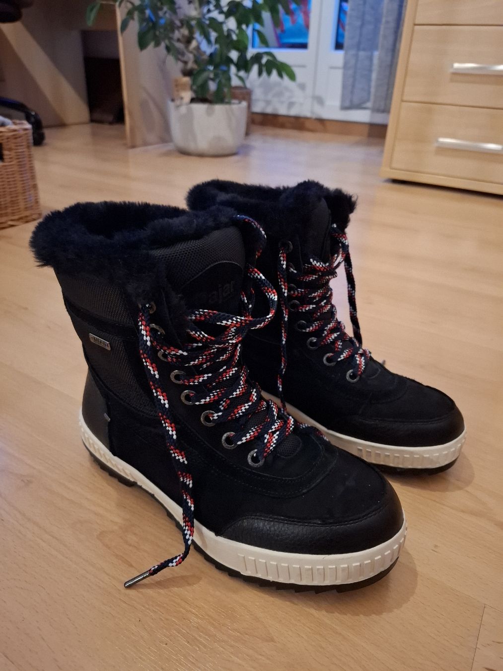 Scarpe da uomo: Bottes de marque Pajar canada – Usato da La Chaux-de-Fonds venduto da emm_9r5v