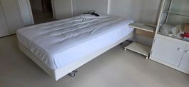 SUPERBA Bett mit elektrischer Verstellung 120x200cm weiss
