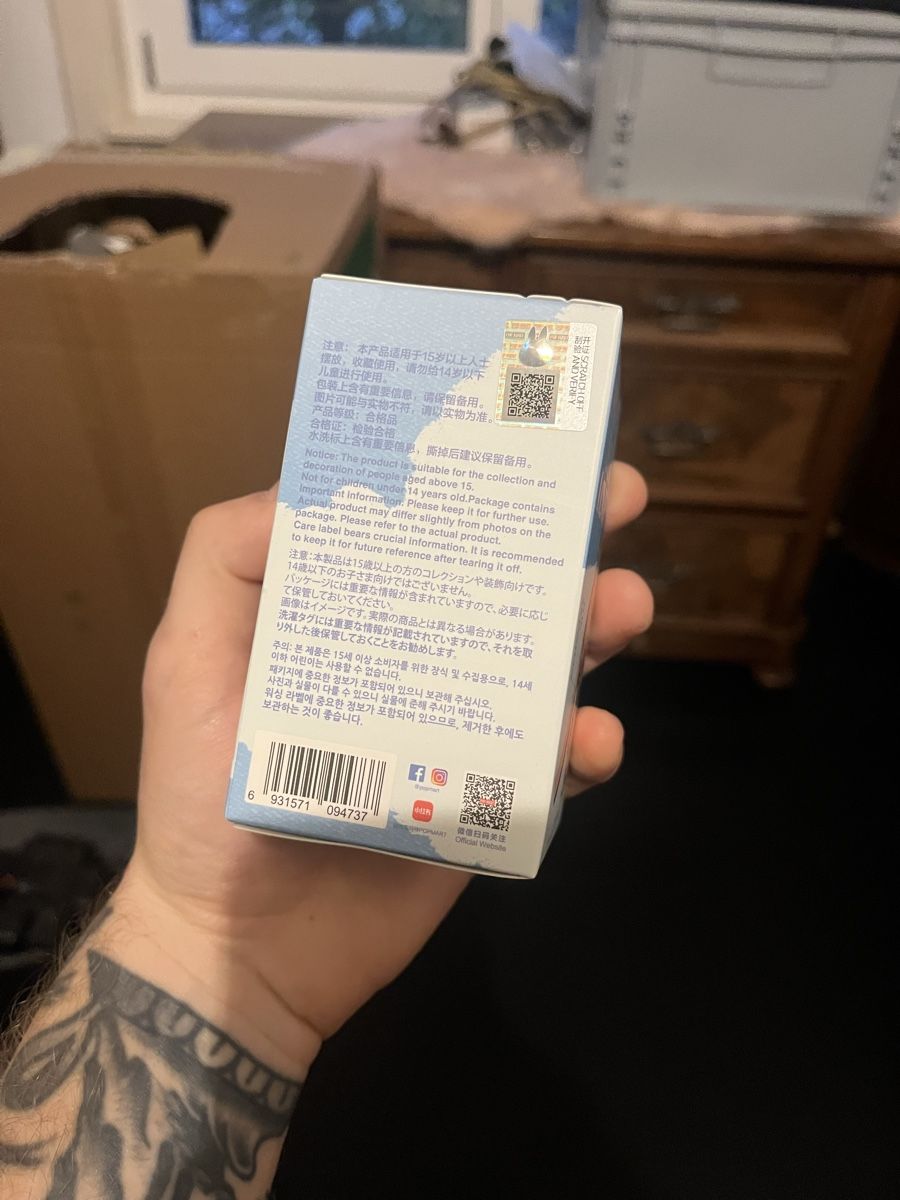 Pop Mart Figuren: Pop Mart Labubu Pin for Love New Original – Neu und originalverpackt aus Solothurn von CityNordMarketplace 1