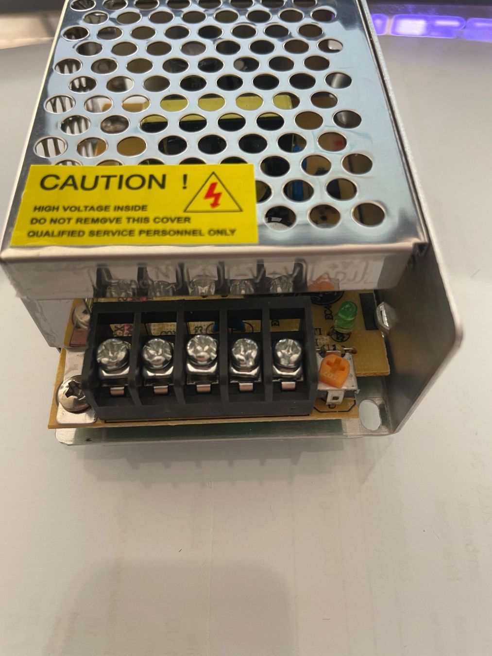 Alimentazione elettrica: Transformator / Stromversorgung - 90-260V AC / 12V DC - 2A – Nuovo e nell'imballaggio originale da Kilchberg ZH venduto da xelion 3