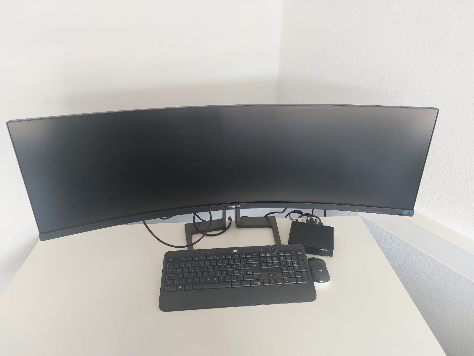 Philips Monitor: Moniteur Philipps Business 45B1U6900 – Usato da Delémont venduto da Lecave