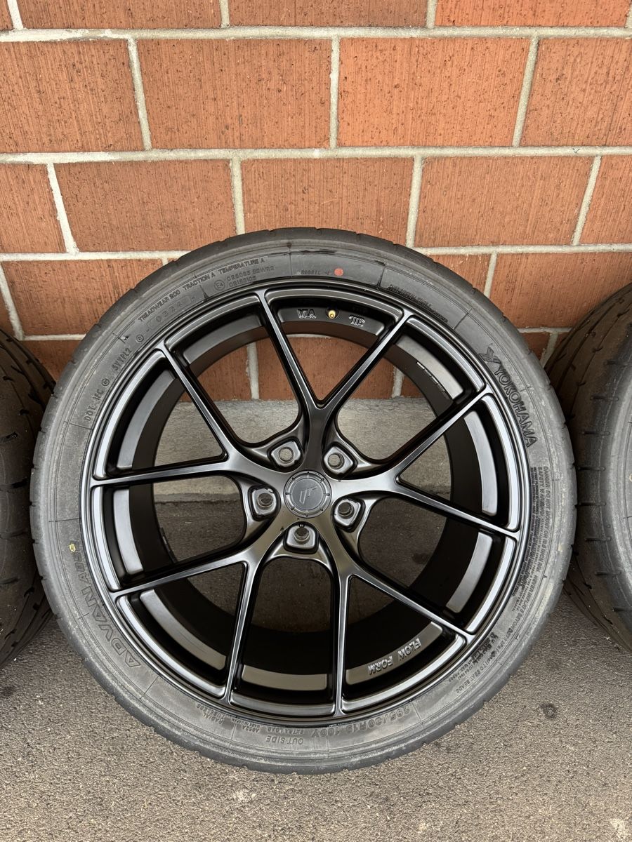 Pneus & Kompletträder: Japan Racing SL01 Flowforming – Gebraucht aus Seuzach von R_DE