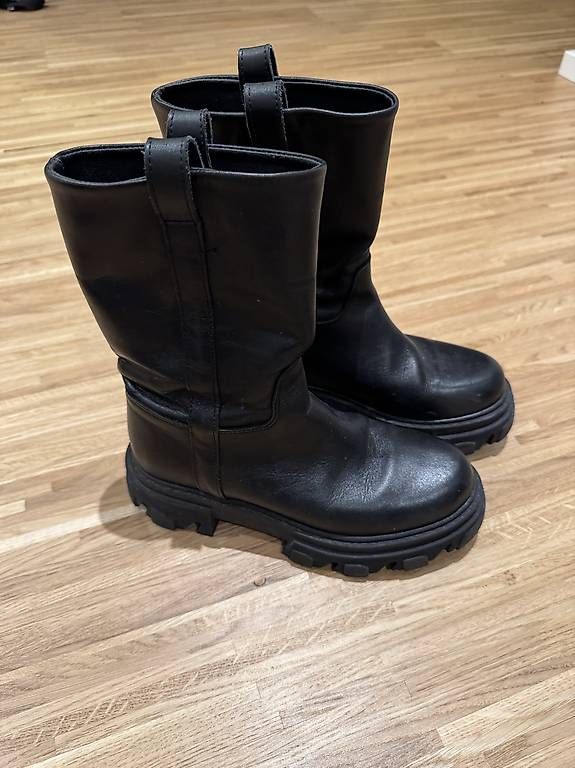 Scarpe da donna: ALPE Lederstiefel Gr. 36 – Usato da Galgenen venduto da jasmino12 2