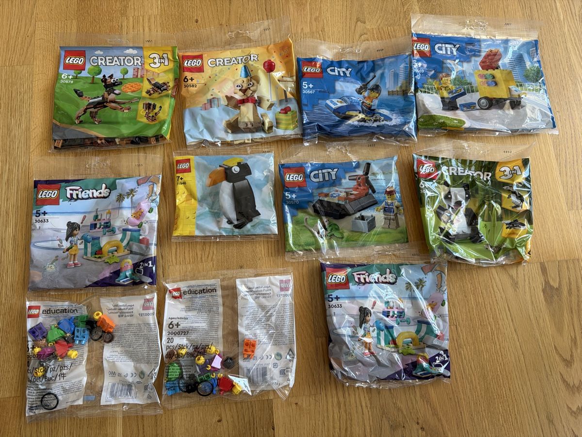 Lego Kit di costruzioni: Lego 11 Polybags – Nuovo e nell'imballaggio originale da Schwarzenburg venduto da Schrepfer