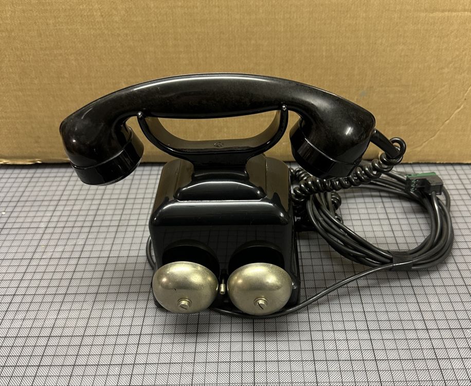 Vintage schwarzes Scheibentelefon PTT Schweiz 50er Jahre 3