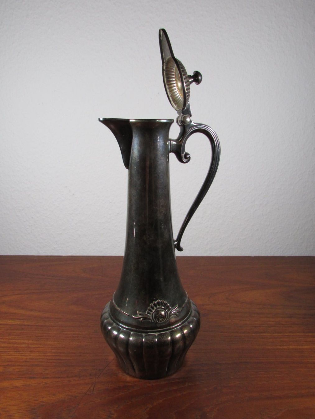WMF Karaffen: WMF Jugenstil Karaffe antiker Krug versilbert 1900 – Gebraucht aus Ostermundigen von Zytrum 3