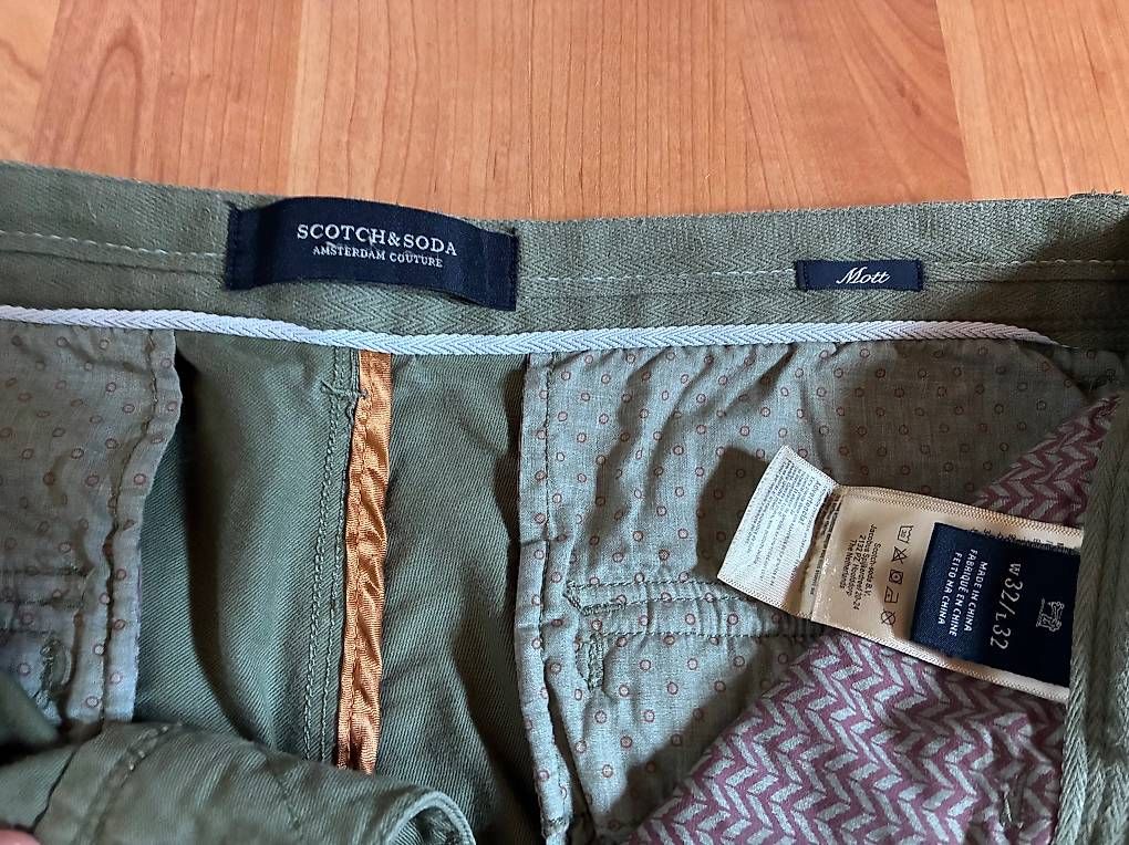 Maglioni & Felpe: Scotch & Soda Hose + Sweatshirt Gr. M – Usato da Zürich venduto da el_nota 1
