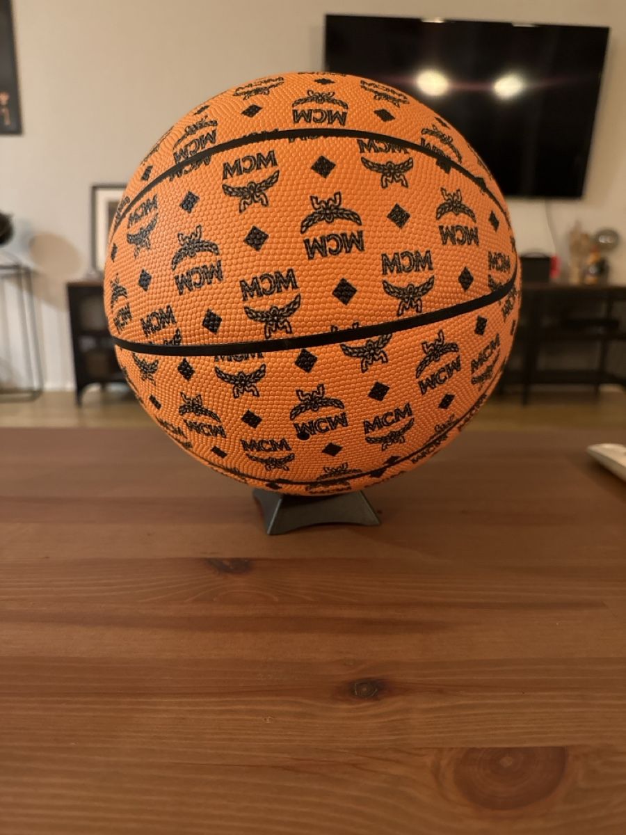 Bälle: Custom Basketball MCM Muster – Neu (gemäss Beschreibung) aus Grenchen von Leonardo29 2