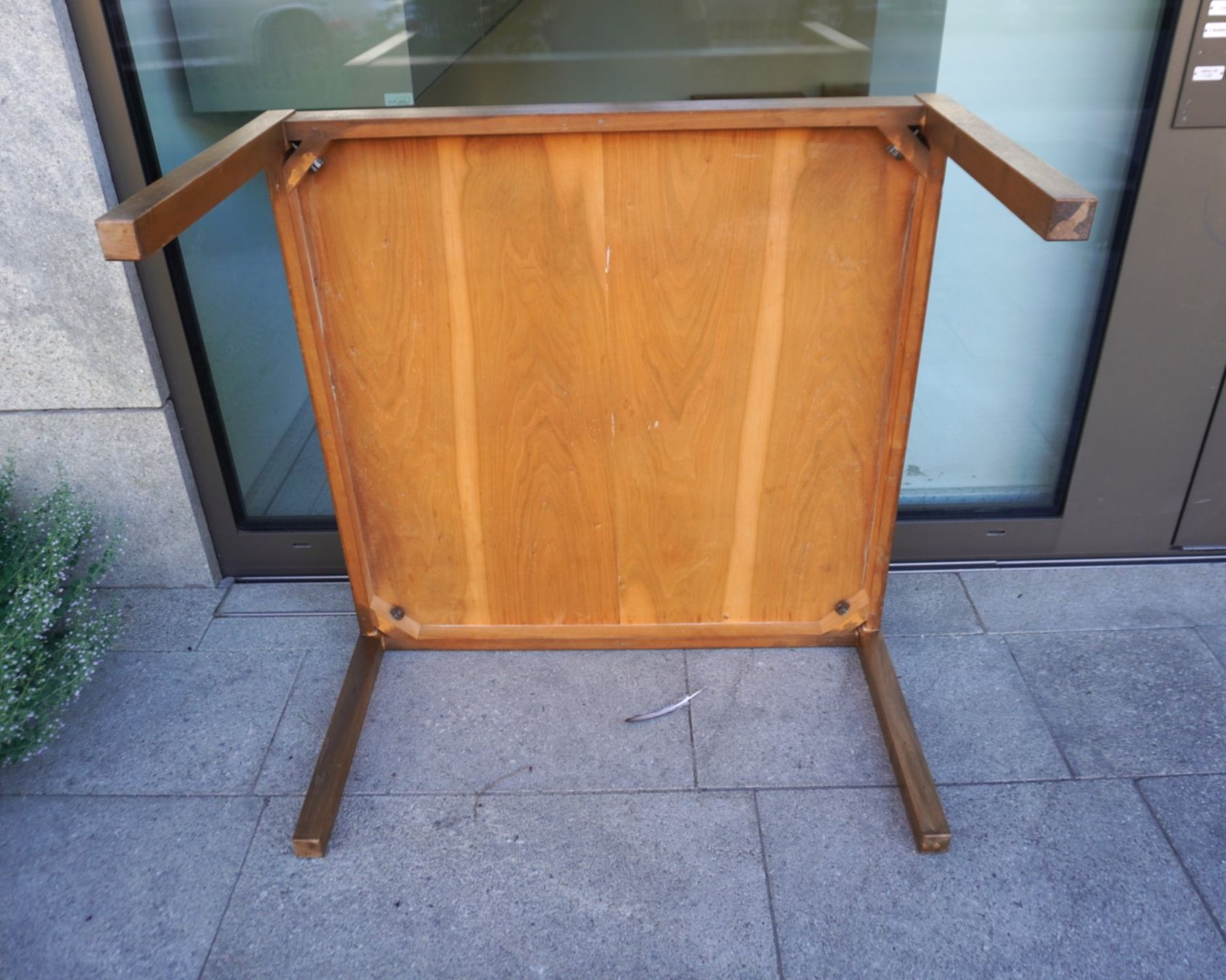 Tavoli: Quadratischer Tisch aus Holz MA355 – Usato da Basel venduto da B.W.B. 4