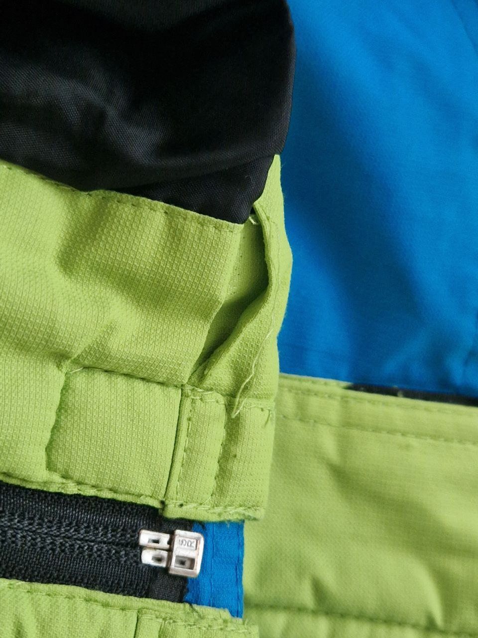 Jacken & Mäntel: Warme Winterjacke Gr. 122, grün/blau – Gebraucht aus Wettingen von tg_sd 7