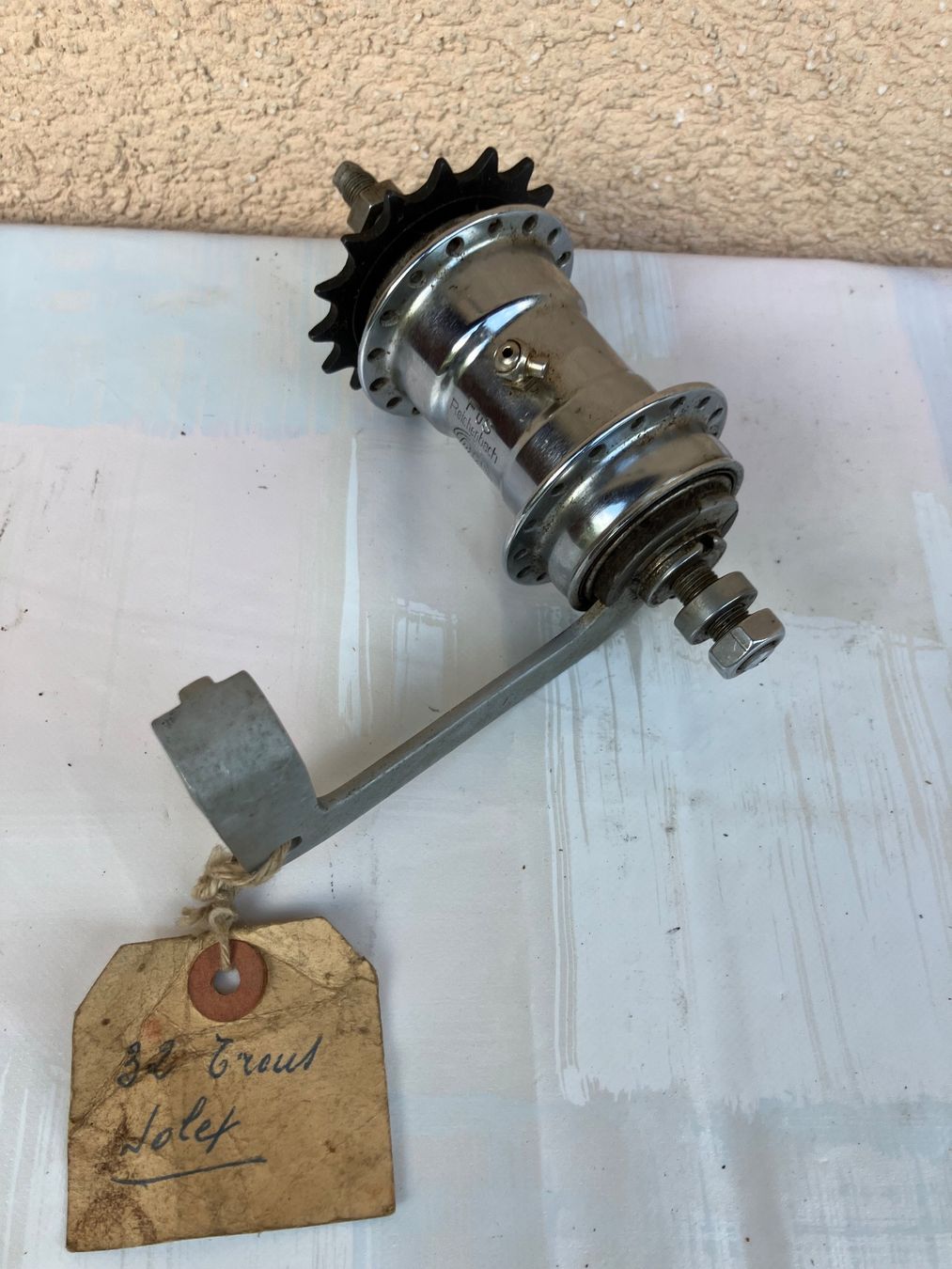 Solex Pièces pour mobylette: F&S Torpedo Solex Hinterradnabe 1956 – D'occasion à Trimbach par cendira