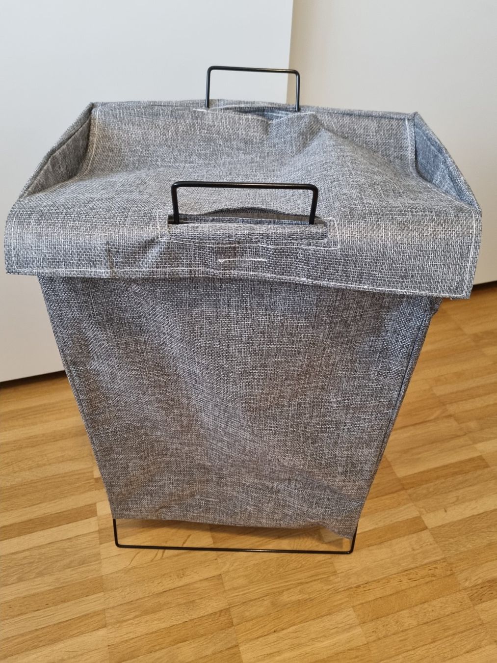 Wäschekörbe: Wäschekorb - oder für Spielsachen etc. – Neu und originalverpackt aus Zofingen von Felpa