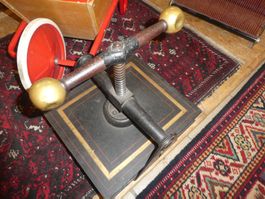 Alte Bücherpresse