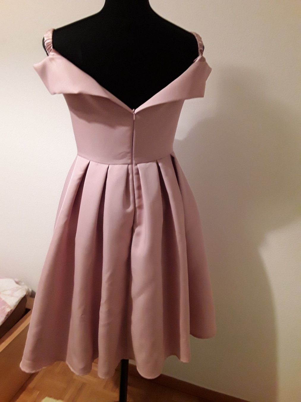 Robes: Chi kleid – D'occasion à Brugg AG par Ljubinka0410 1