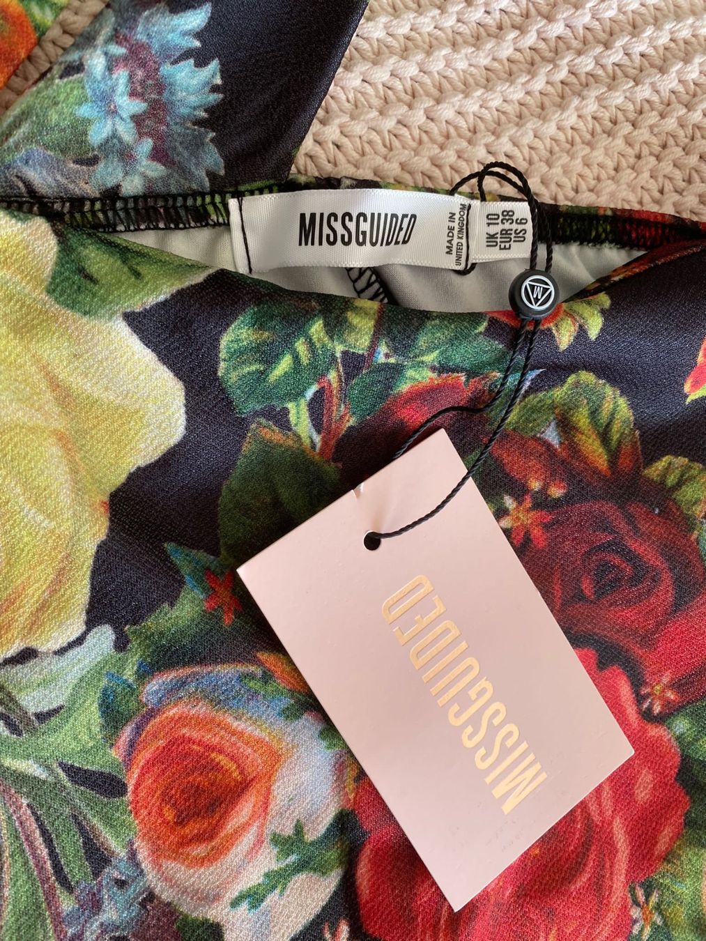 Vestiti: Robe fleurie Miss Guided – Nuovo e nell'imballaggio originale da Montreux venduto da iza_peche8 2