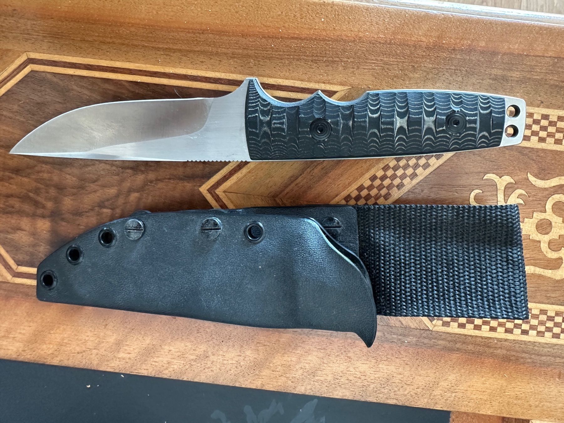 Zubehör: Hill Knives Outdoormesser mit Kydex Scheide – Gebraucht aus Zürich von Zuerich_Seebach