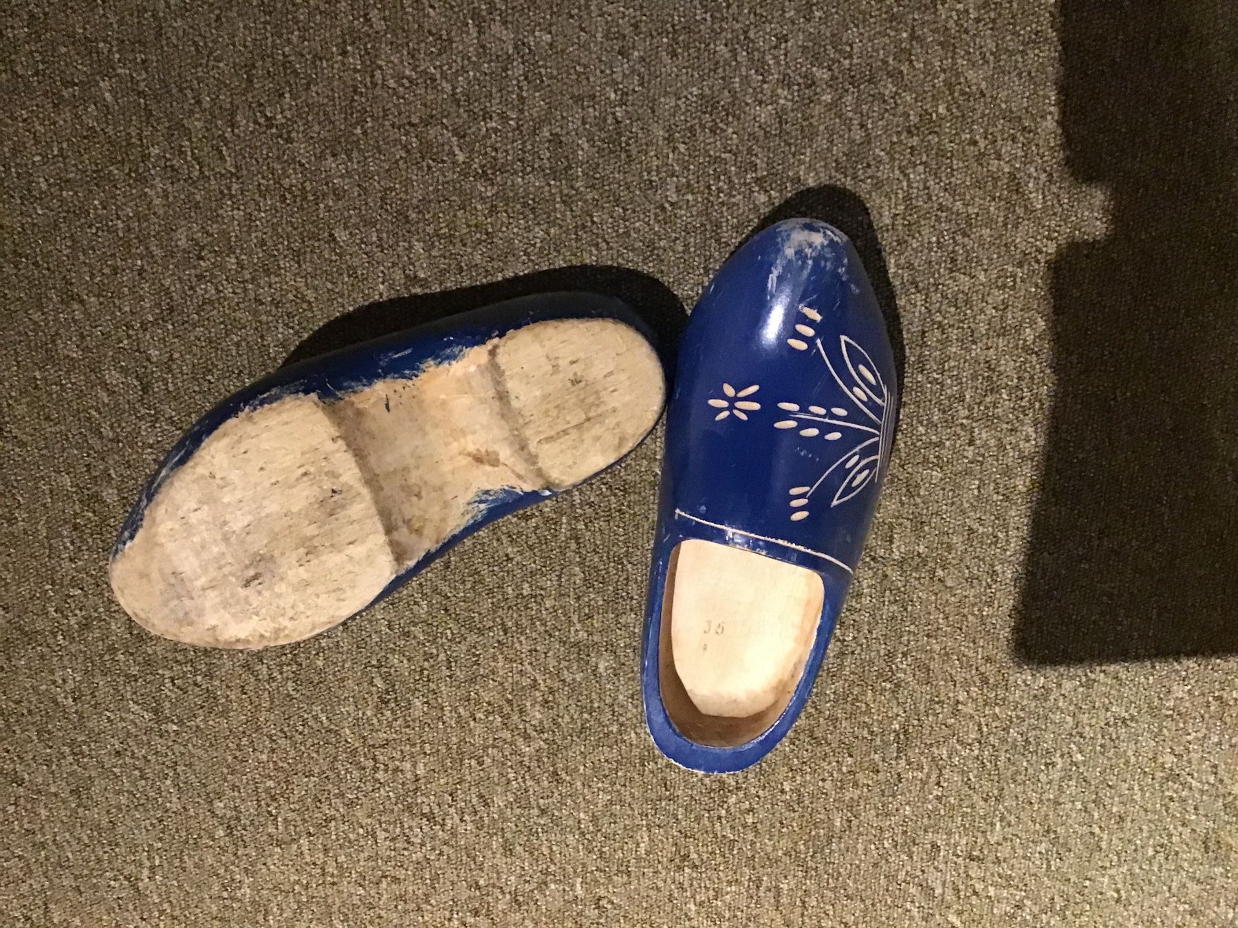 Scarpe da uomo: Klompen, holländische Holzschuhe Grösse 35 – Usato da Rüti ZH venduto da Wernika1