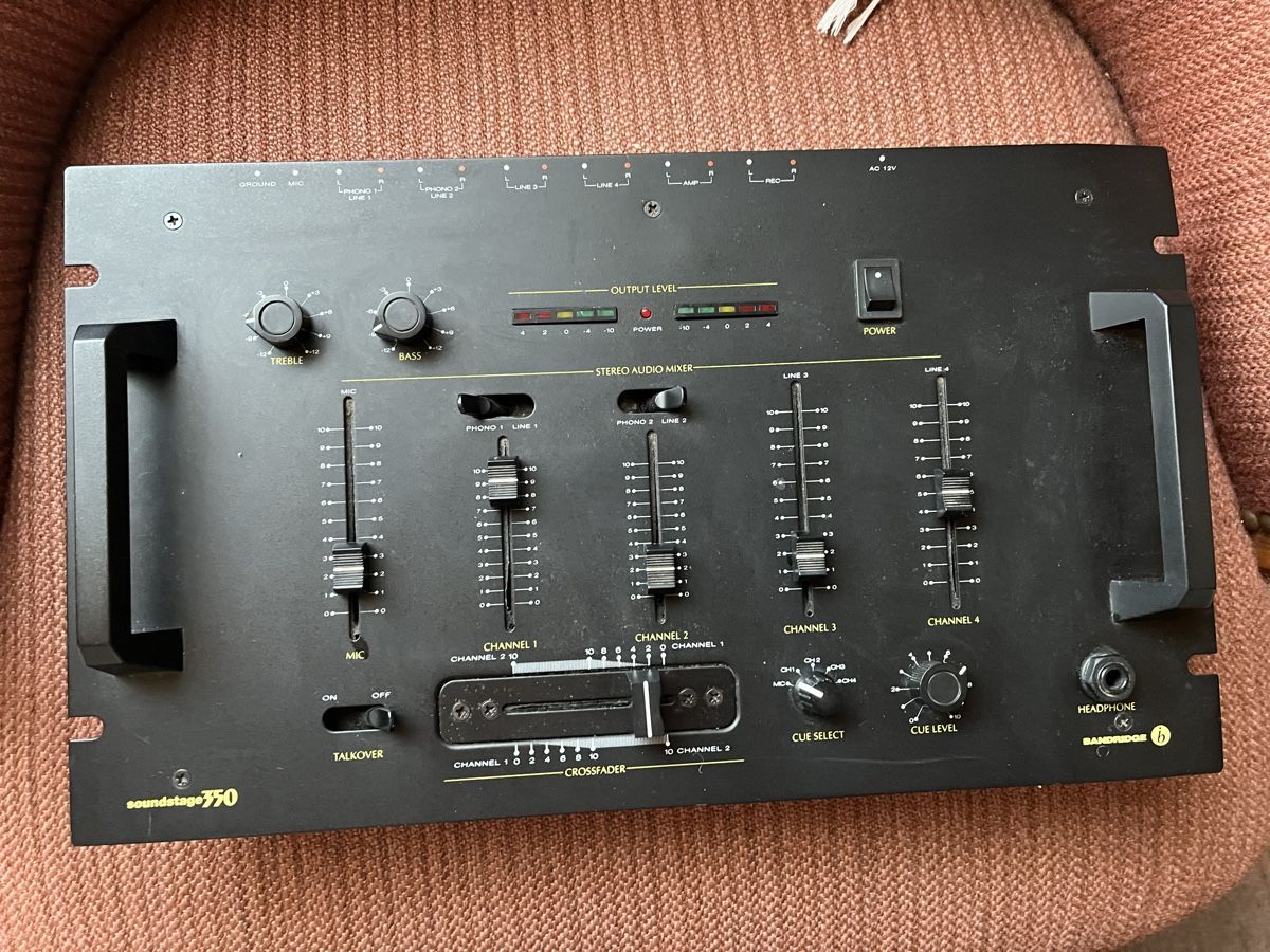 Console di mixaggio: Bandridge soundstage 350 – Usato da Aarberg venduto da Jakaro