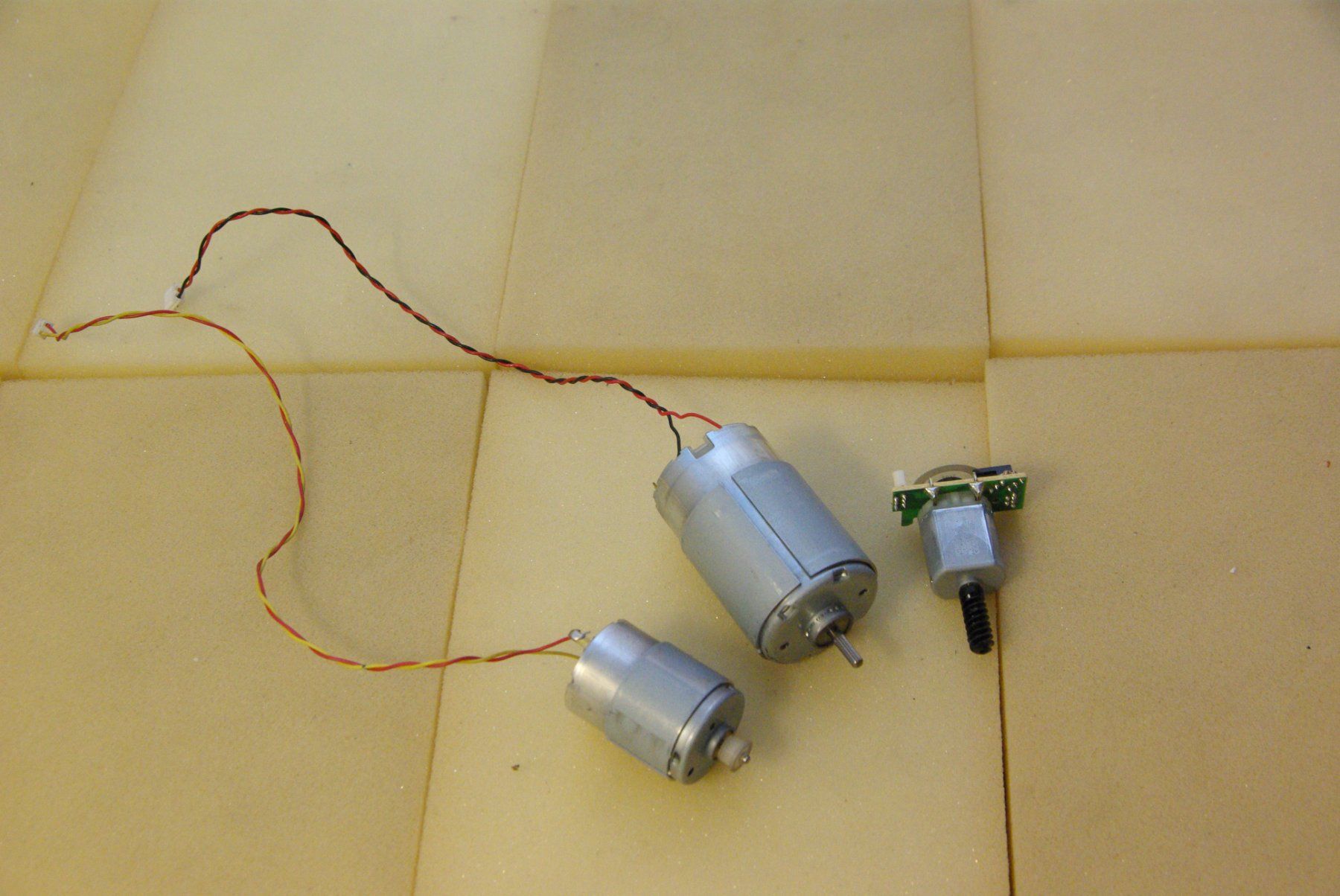 Motori: 3x Elektro Motor - gebraucht mir Anschluss – Usato da Herisau venduto da Cevianer1844