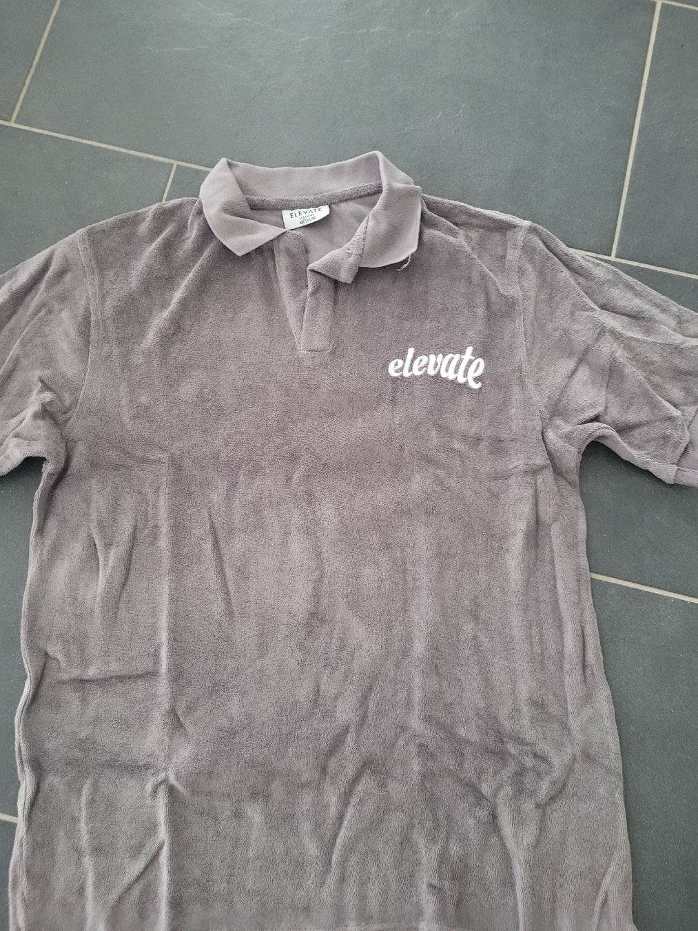 Magliette Polo: Poloshirt, Elevate, Grösse M – Nuovo (secondo la descrizione) da Büsserach venduto da Fairprice_83