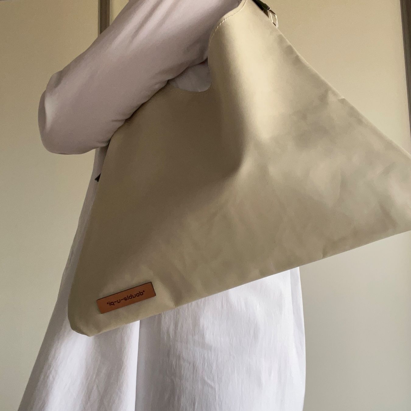 Taschen für Damen: elegante Ledertasche °double-u-pi° – Neu (gemäss Beschreibung) aus Reinach BL von Rochriba 4