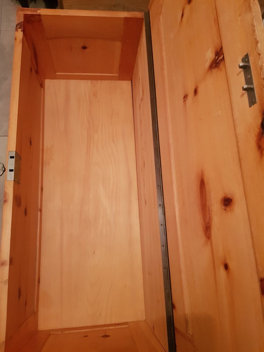 Cassapanche: Truhe - handgeschnitztes Kunstwerk – Usato da Wittenbach venduto da anzo4 7