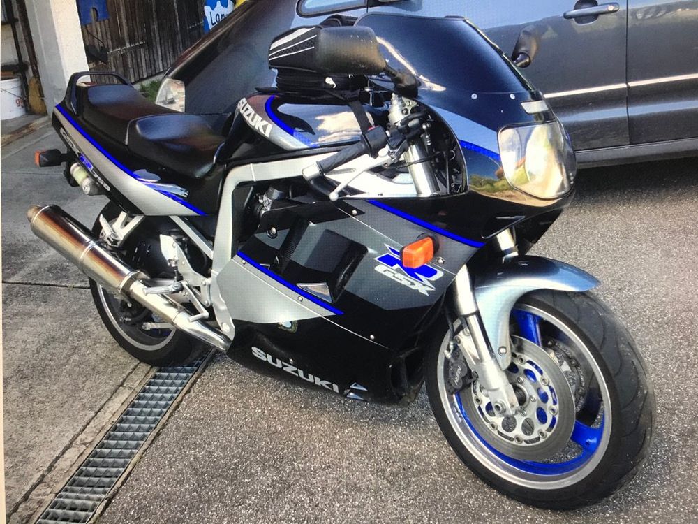 Suzuki Strada: Suzuki GSX-R 750 GR7AC, Veteran, Top Zustand! – Usato da Gondiswil venduto da beloo 2