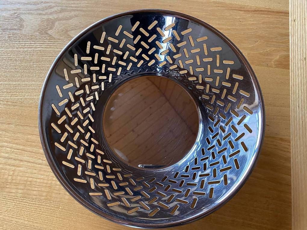 Alessi Contenitori & Simili: Corbeille Alessi 5021 – Usato da Châtel-St-Denis venduto da Vaillant1 3