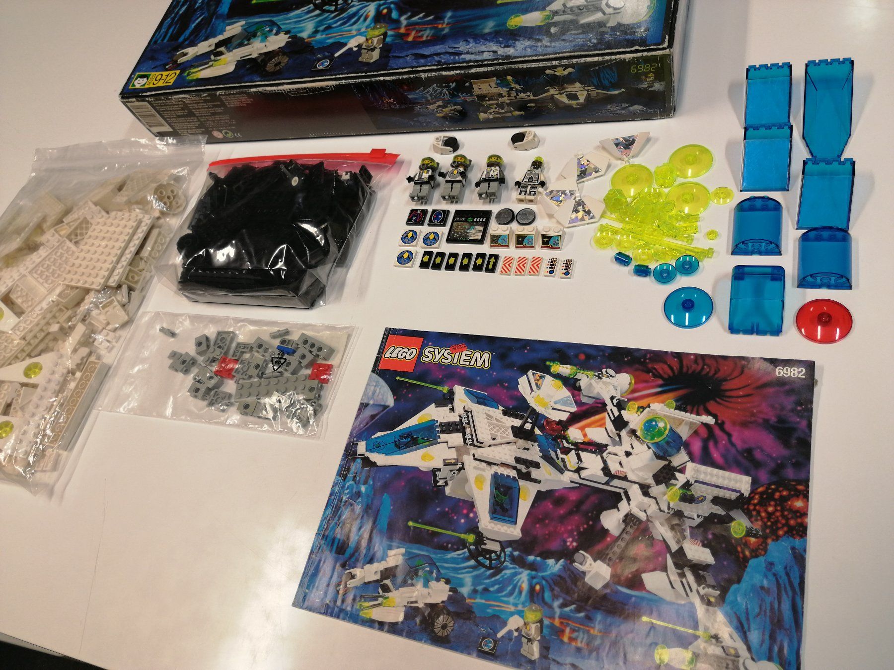 Lego Spielzeuge: Lego 6982 Explorien Starship OVP – Gebraucht aus Sils im Domleschg von AMAG_AUDI_ZH 2