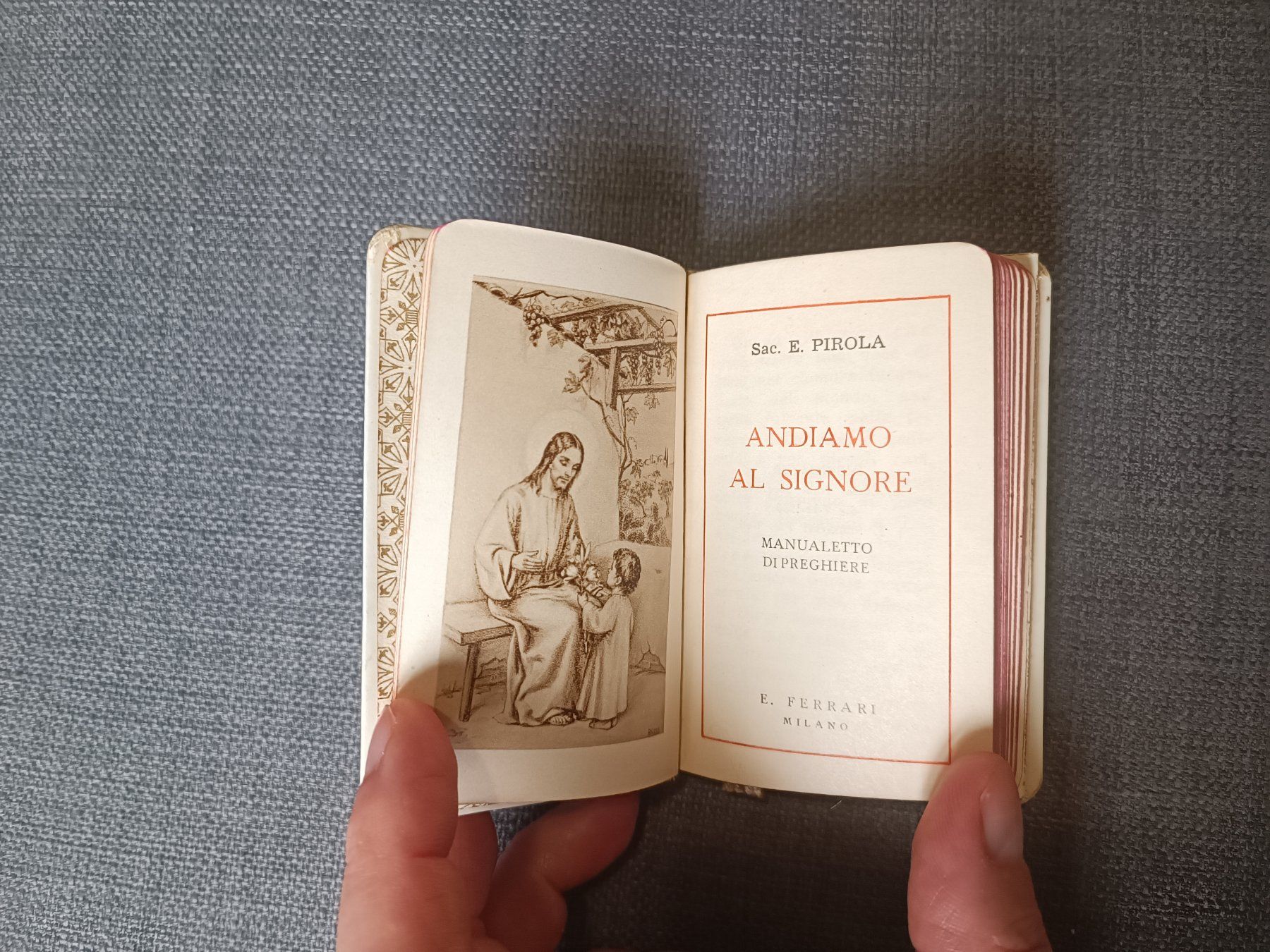 Libri: Libro di preghiere miniatura – Nuovo e nell'imballaggio originale da Genève venduto da Mercedest7 1