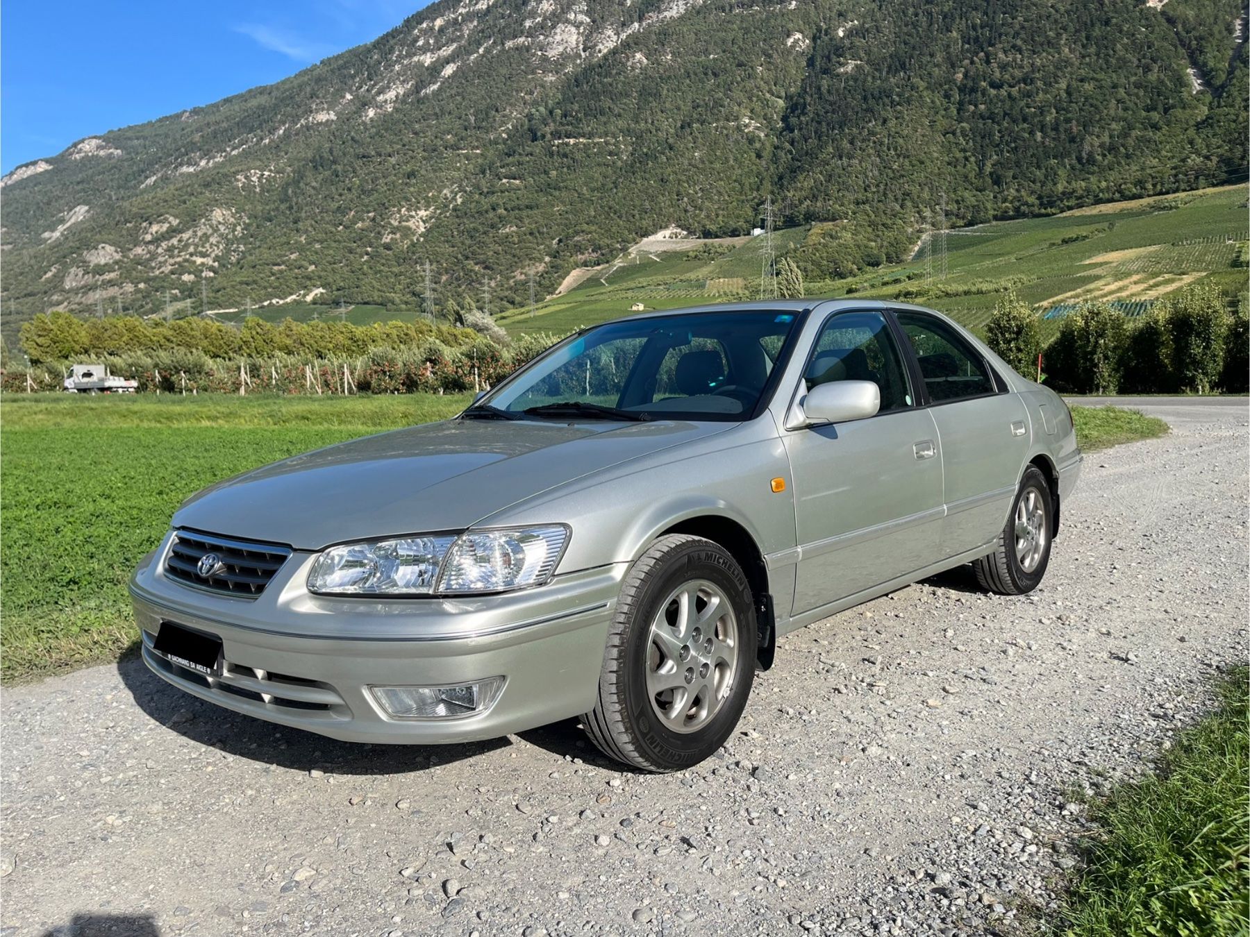 Toyota Automobili: Toyota Camry 3.0 v6 – Usato da Aproz (Nendaz) venduto da che_dn5d 1