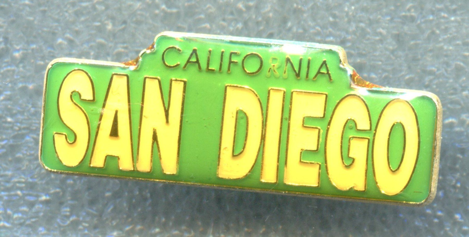 Placchette & Badge: SAN DIEGO  California – Usato da Winterthur venduto da Sammleroase