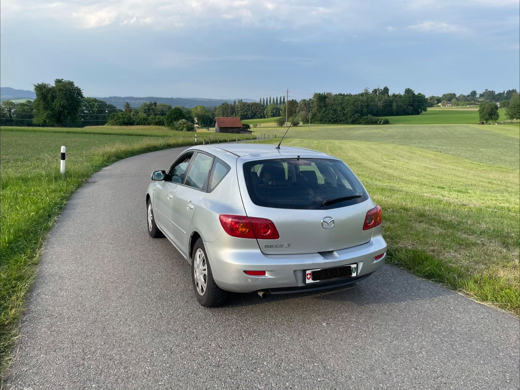 Mazda Automobili: Mazda 3 1.6 litres, 5-türig – Usato da Oberuzwil venduto da ass_jwk9 2