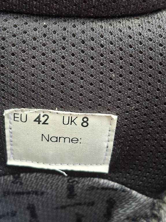 Herrenschuhe: Arbeitsschuhe mit Stahlkappe – Gebraucht aus Reinach AG von Dahlie12 2