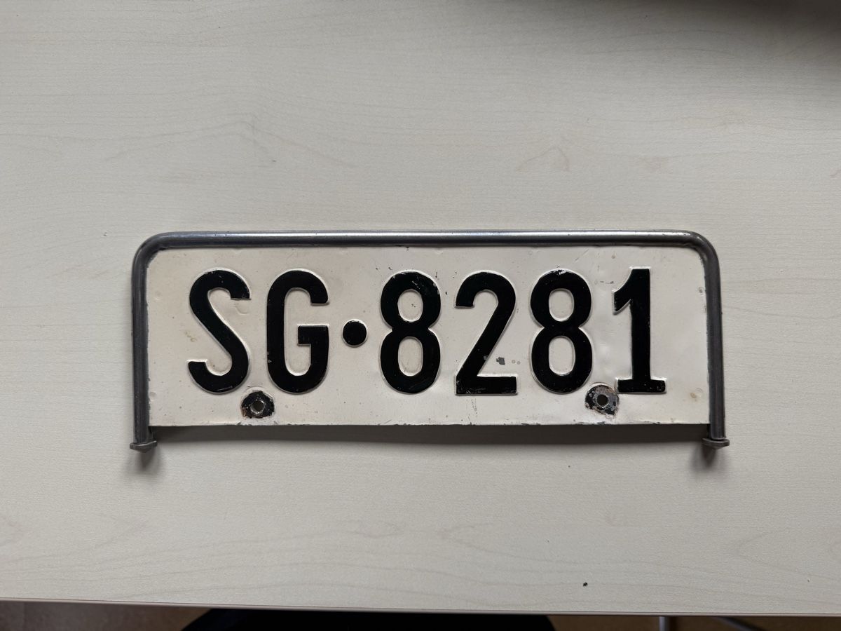 Insegne: Motorrad Kontrollschild SG8281 – Usato da Dübendorf venduto da Stoe26 1