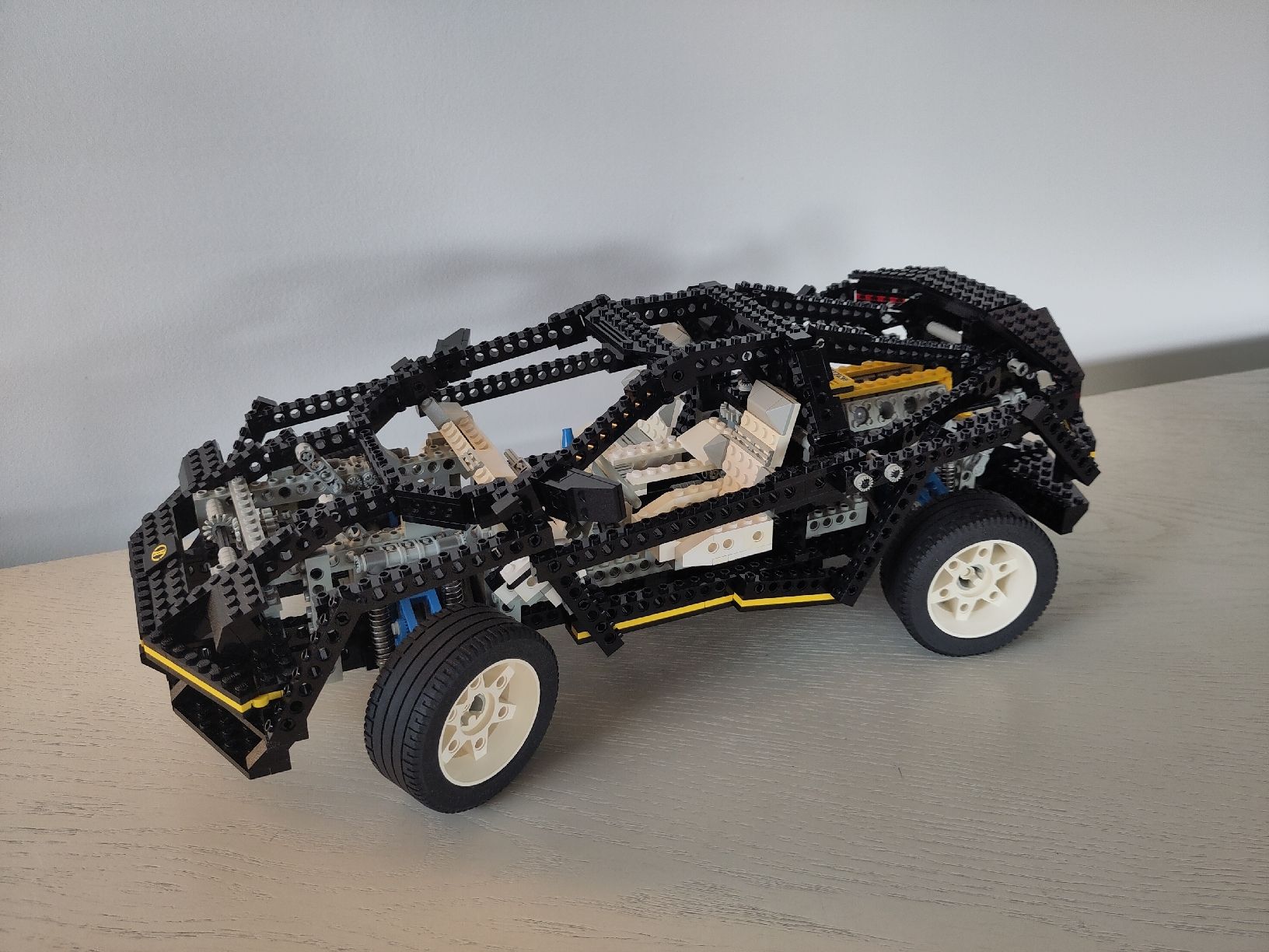 Lego Baukästen: LEGO Technic 8880 Super Car – Gebraucht aus Rafz von nen_92qk